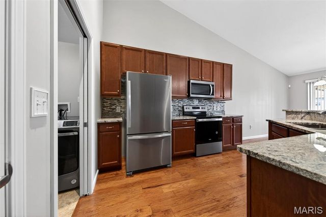 12 Jackson Circle 165, Festus, MO 63028