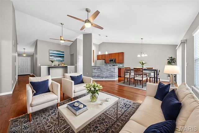 12 Jackson Circle 165, Festus, MO 63028