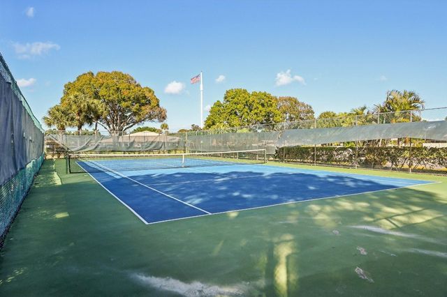 5760 Golden Eagle Circle, Palm Beach Gardens, FL 33418