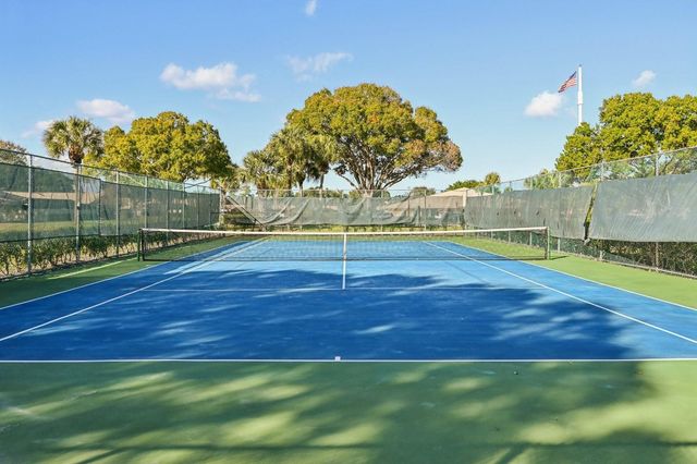 5760 Golden Eagle Circle, Palm Beach Gardens, FL 33418