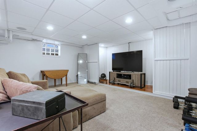 139 Carroll Boulevard, Bay City, MI 48708