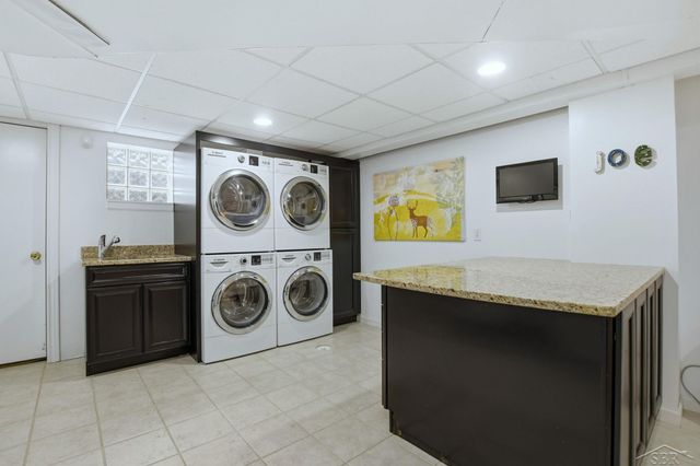 139 Carroll Boulevard, Bay City, MI 48708