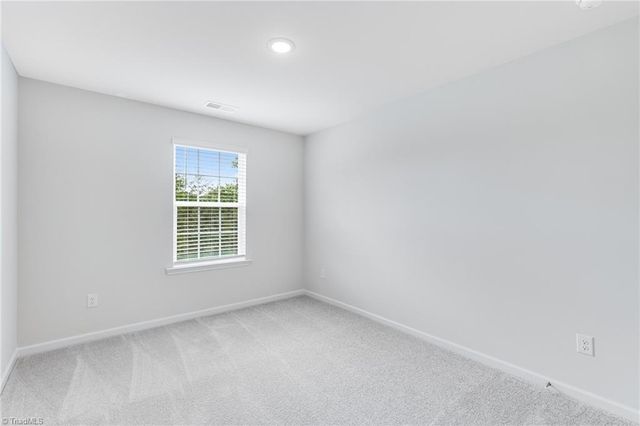 1811 Pheasant Trace Circle, Kernersville, NC 27284