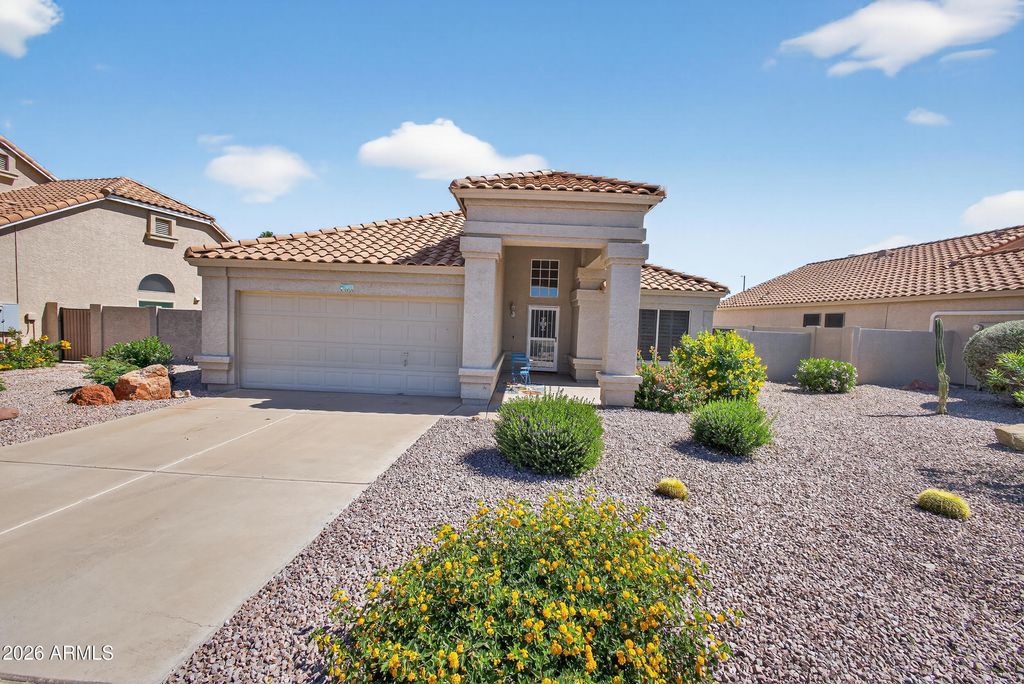 3955 N Ranier --, Mesa, AZ 85215