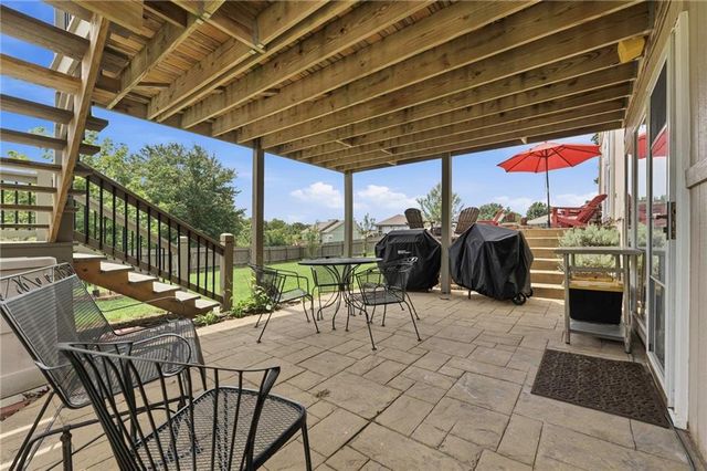 519 Holt Drive, Liberty, MO 64068