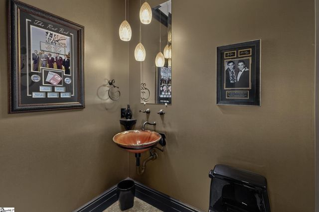 106 Chatsworth Road, Greer, SC 29651