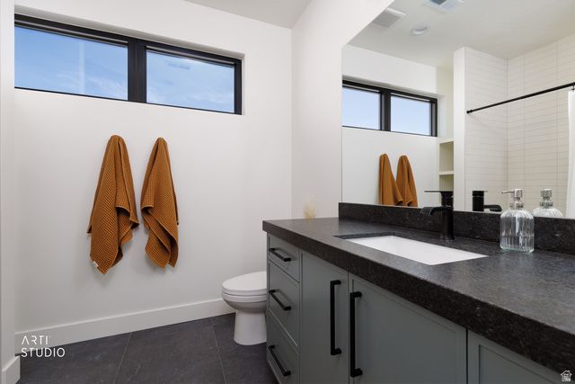 7263 W HALL CROSSING DR, Herriman, UT 84096