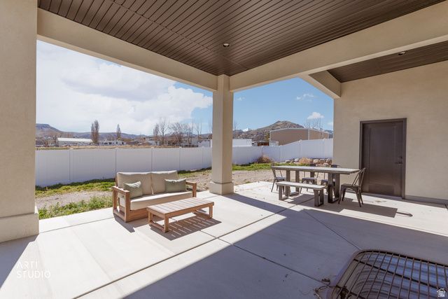 7263 W HALL CROSSING DR, Herriman, UT 84096