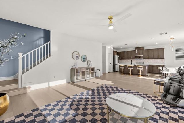 550 MEADOWOOD STREET, Fallbrook, CA 92028