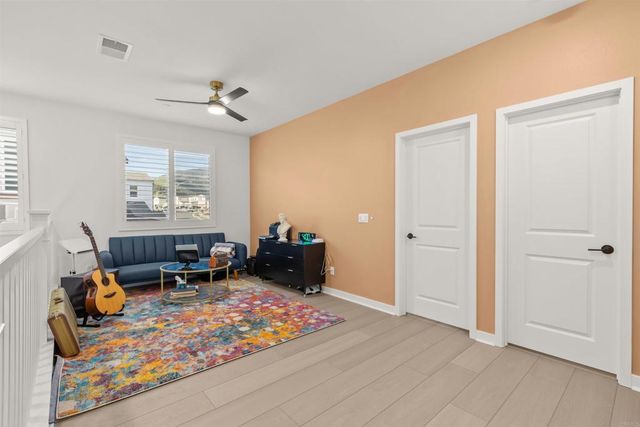 550 MEADOWOOD STREET, Fallbrook, CA 92028