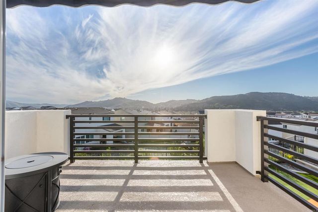 550 MEADOWOOD STREET, Fallbrook, CA 92028