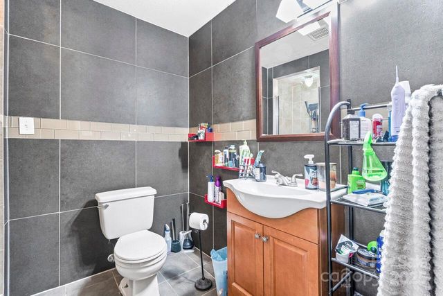 2815 Bustlehead Court, Charlotte, NC 28262