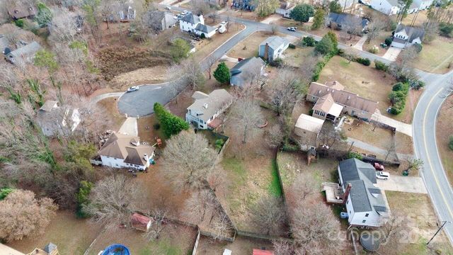 2815 Bustlehead Court, Charlotte, NC 28262