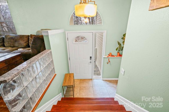 2815 Bustlehead Court, Charlotte, NC 28262