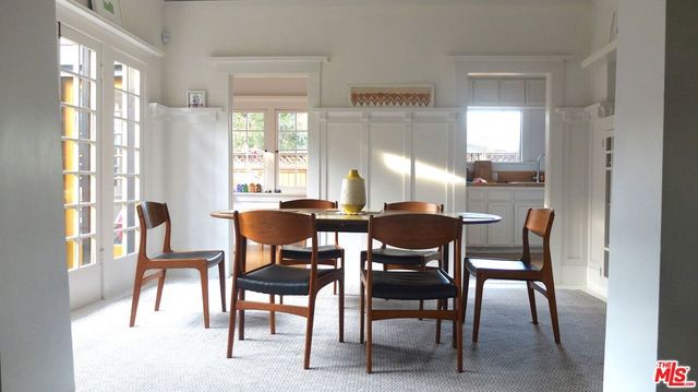 2417 Walgrove Avenue, Los Angeles, CA 90066