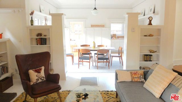 2417 Walgrove Avenue, Los Angeles, CA 90066