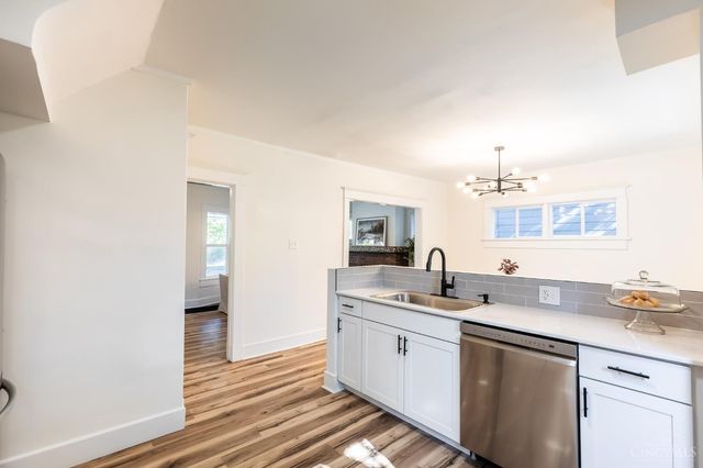 1609 Clarewood Avenue, Cincinnati, OH 45207