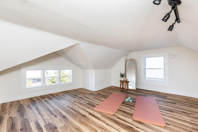 1609 Clarewood Avenue, Cincinnati, OH 45207