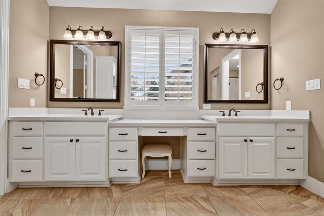 2602 Mist Flower Court, Katy, TX 77494