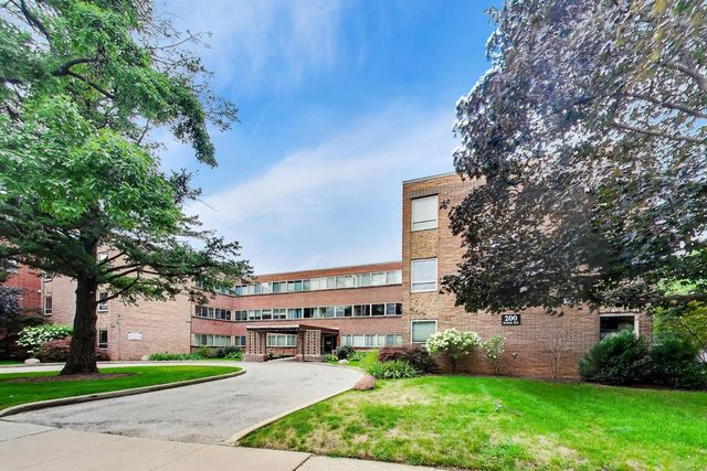 200 Ridge Avenue TG, Evanston, IL 60202