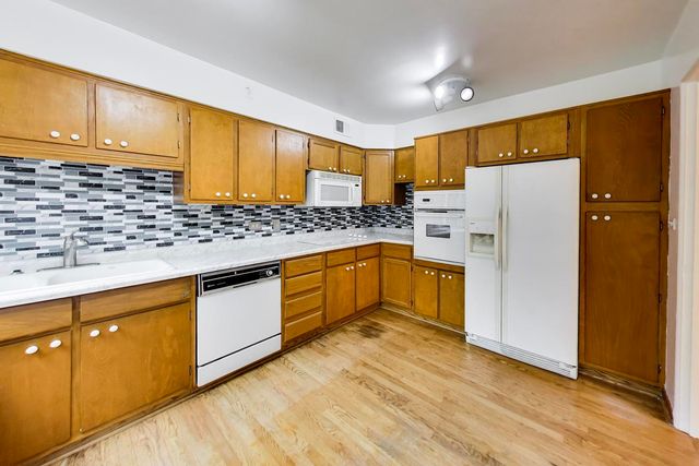 200 Ridge Avenue TG, Evanston, IL 60202