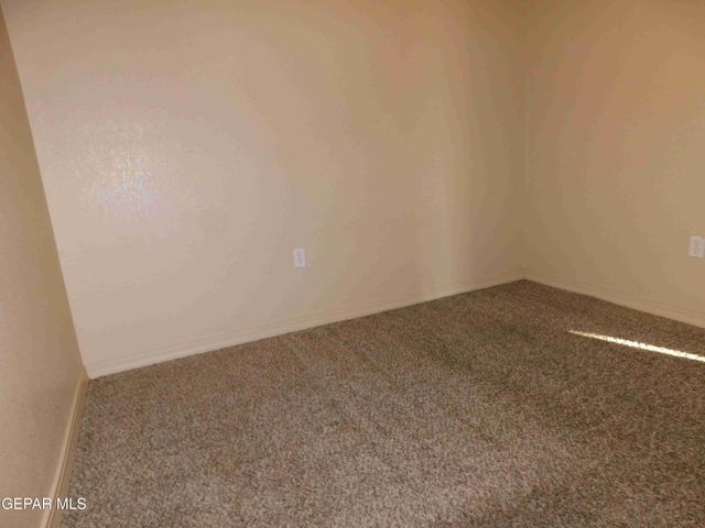 4529 Hugo Reyes Drive, El Paso, TX 79938