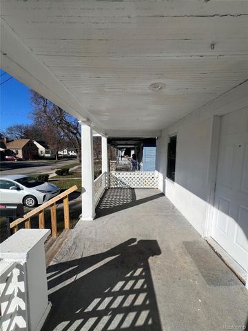 2272 Avon Street, Saginaw, MI 48602