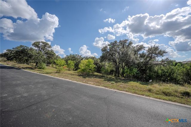 1841 Bella Vista, Canyon Lake, TX 78133