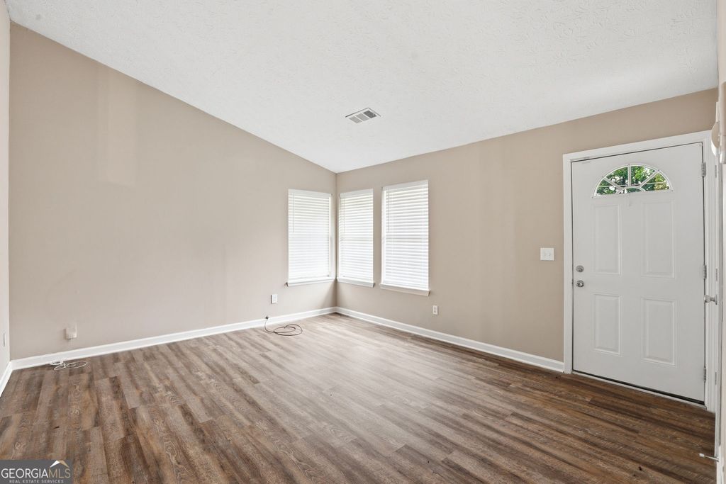 2257 Leslie Brook Drive, Decatur, GA 30035 — photo 2