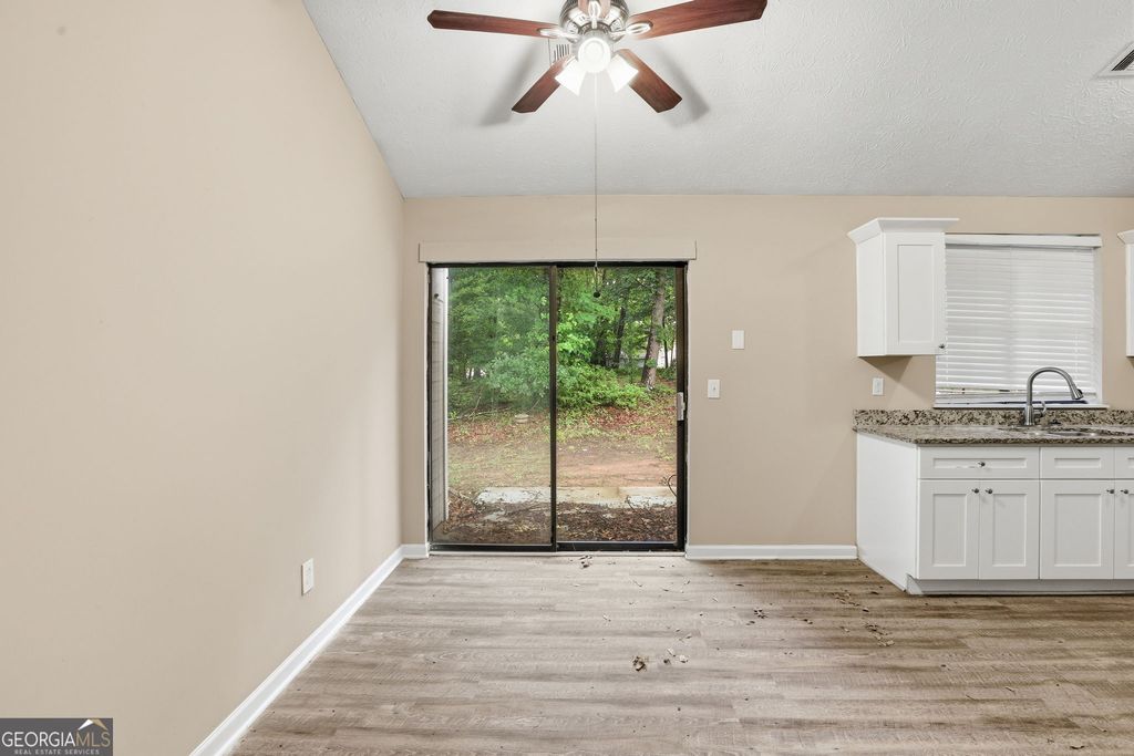 2257 Leslie Brook Drive, Decatur, GA 30035 — photo 4