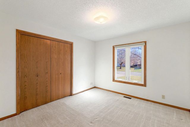 2313 N Amarado St, Wichita, KS 67205