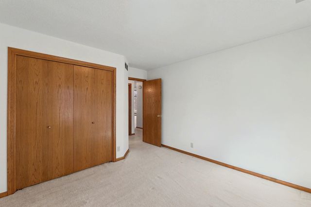 2313 N Amarado St, Wichita, KS 67205