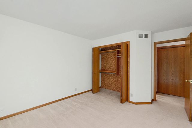 2313 N Amarado St, Wichita, KS 67205