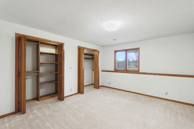 2313 N Amarado St, Wichita, KS 67205