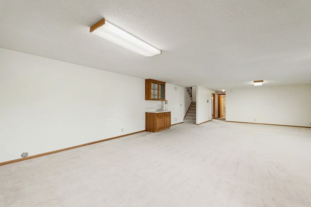 2313 N Amarado St, Wichita, KS 67205