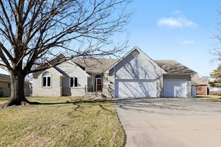 2313 N Amarado St, Wichita, KS 67205
