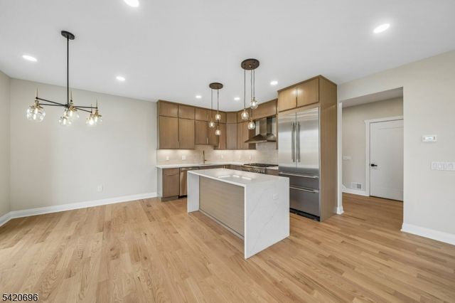 491 Central Ave 3, New Providence Boro, NJ 07974
