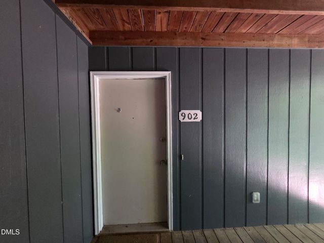 902 W Chatham Street, Cary, NC 27511
