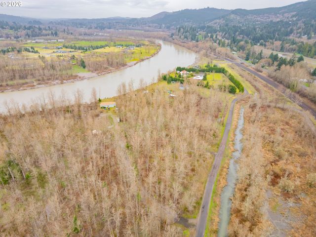 130 HORSESHOE BEND, Kelso, WA 98626