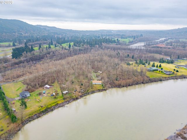 130 HORSESHOE BEND, Kelso, WA 98626