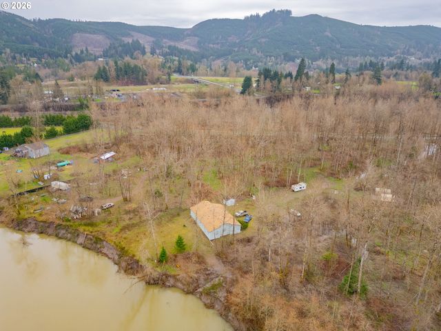 130 HORSESHOE BEND, Kelso, WA 98626