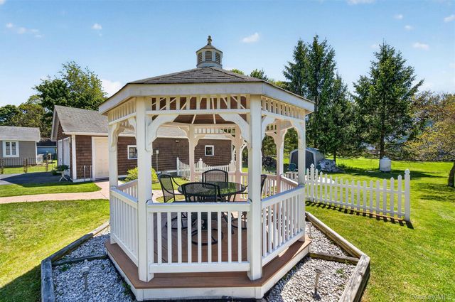 4 Mt Hope Avenue, Otisville, NY 10963