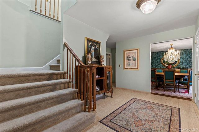 3 Penny Lane, Scarsdale, NY 10583