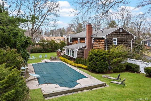 3 Penny Lane, Scarsdale, NY 10583