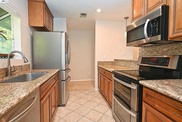 7875 7875 Canyon Meadow Cir D, Pleasanton, CA 94588