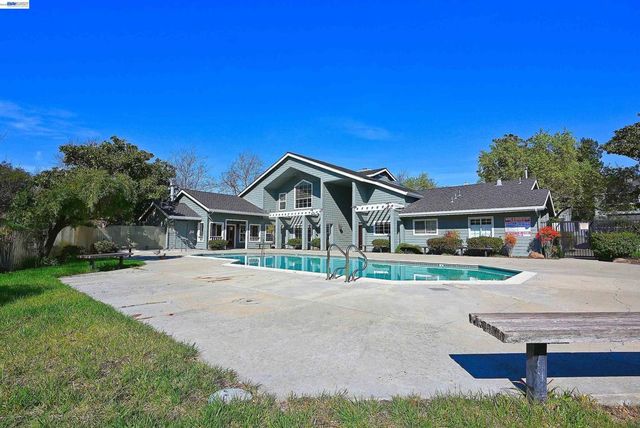 7875 7875 Canyon Meadow Cir D, Pleasanton, CA 94588