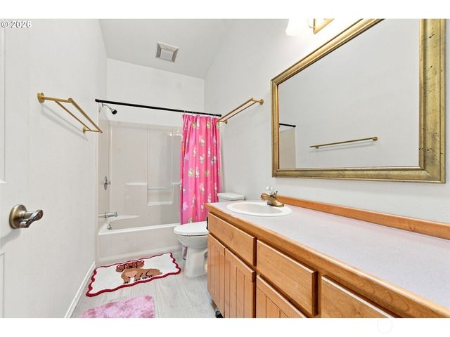 14805 NE 249th Avenue, Brush Prairie, WA 98606