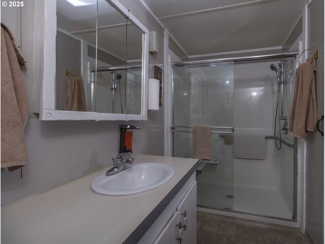 420 LEELO Ct, Florence, OR 97439