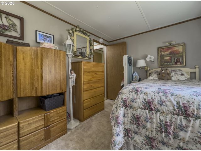 420 LEELO Ct, Florence, OR 97439