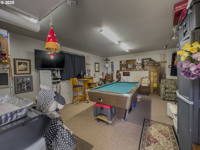420 LEELO Ct, Florence, OR 97439